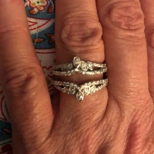 3/4 carrot. Stimulated Diamond Ring Guard.